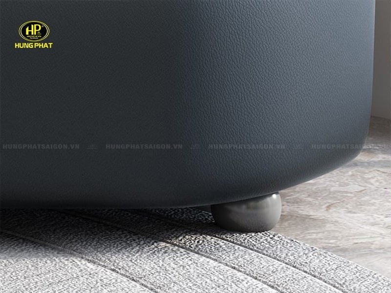 Chân ghế chắc chắn chịu lực tốt của sofa không tay vịn