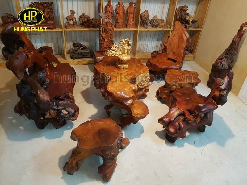 Chọn bàn trà gỗ gõ đỏ phù hợp với gia đình