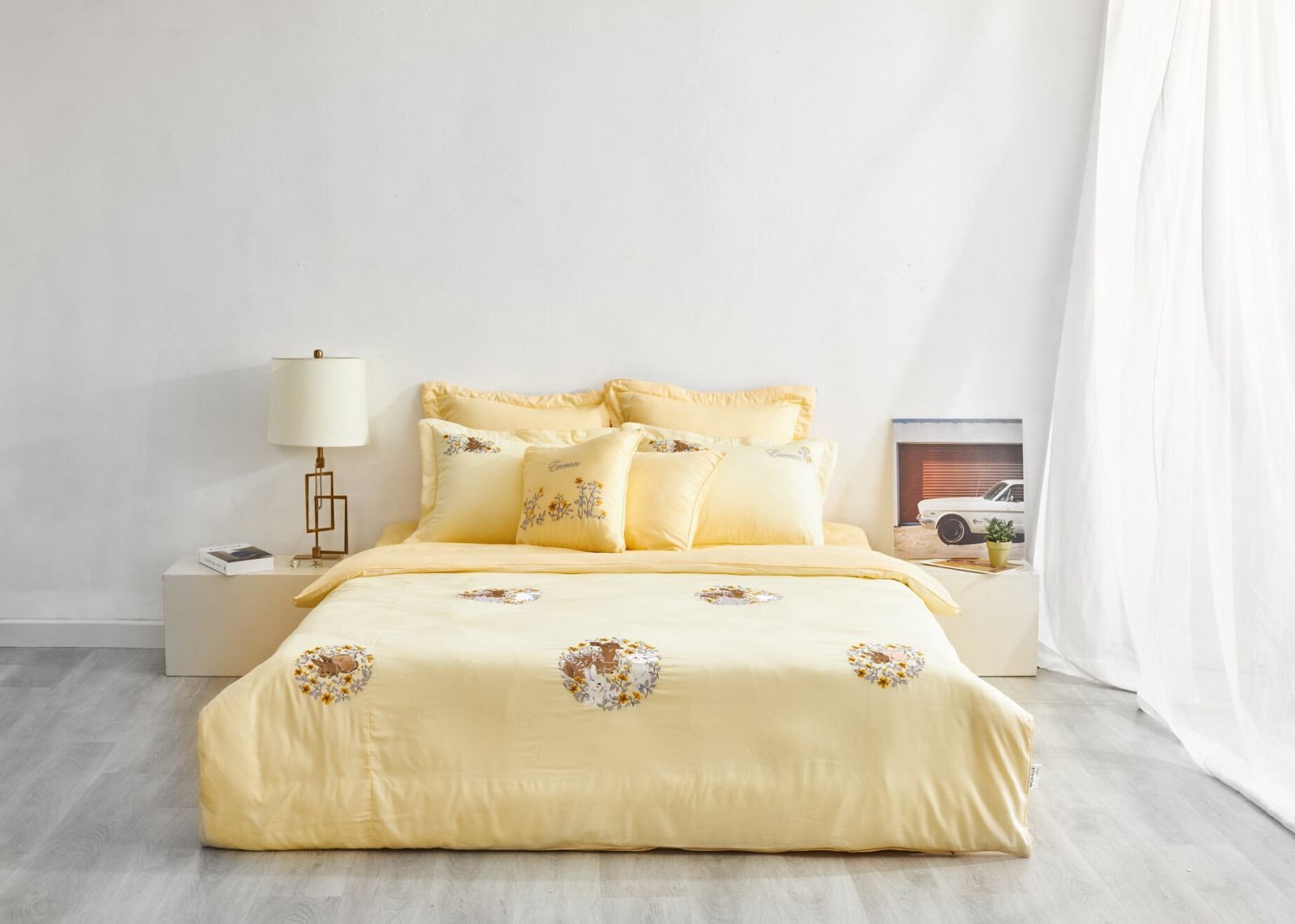 Chọn bộ chăn ga gối màu vàng tương sinh cho người sinh năm 1984 mệnh gì hợp màu gì