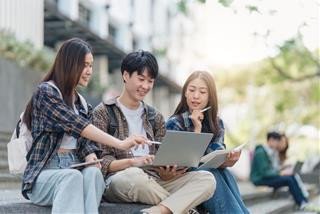 Con giáp có tiền về dồi dào