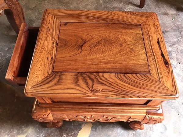 Đôn hộp có ngăn kéo của bộ bàn ghế gỗ tay 12