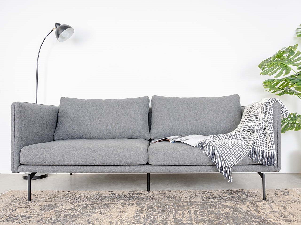 Ghế sofa gỗ phong cách tối giản
