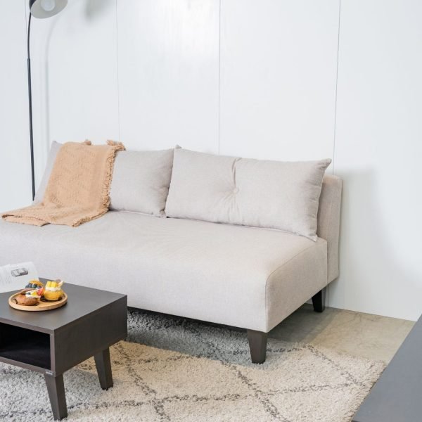 Ghế sofa văng mini bằng gỗ cho phòng khách nhỏ gọn