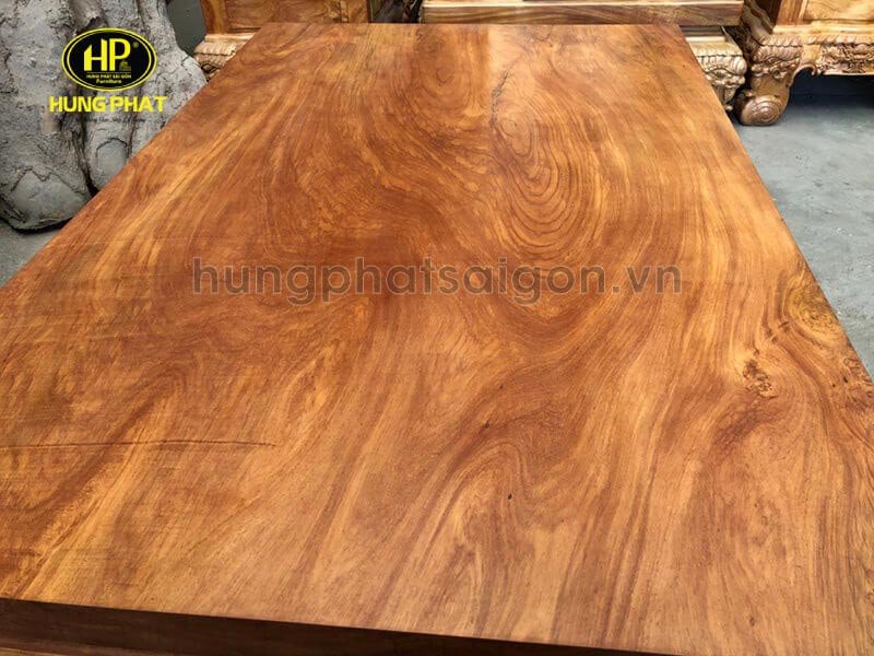 Gỗ gõ đỏ Nam Phi dùng trong chế tác nội thất