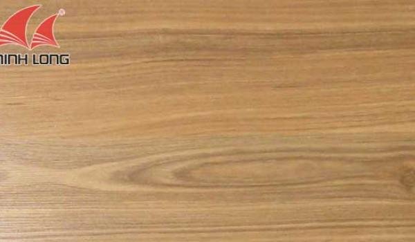 Gỗ màu vàng là gỗ gì ví dụ điển hình như gỗ thông với vân gỗ đẹp tự nhiên và màu sắc tươi sáng