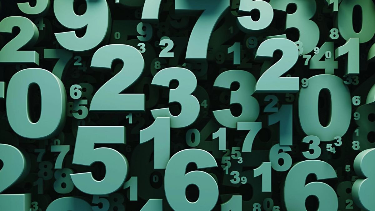 Hình ảnh đôi uyên ương tượng trưng cho sự hòa hợp tuổi tác trong hôn nhân của Bính Tuất 2006