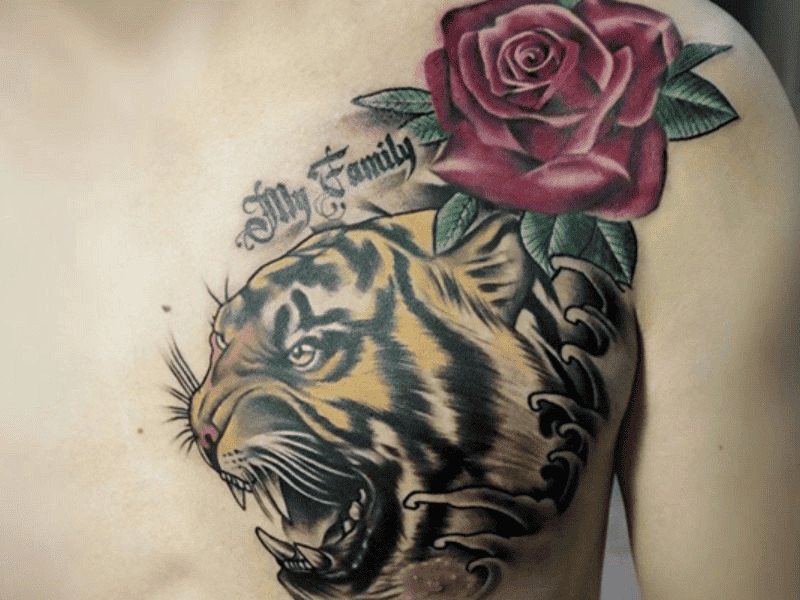 hình xăm hổ và hoa hồng mang ý nghĩa đào hoa