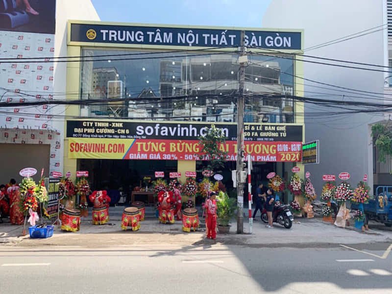 Khu vực trưng bày đa dạng các mẫu ghế sofa tại cửa hàng nội thất Đồng Nai