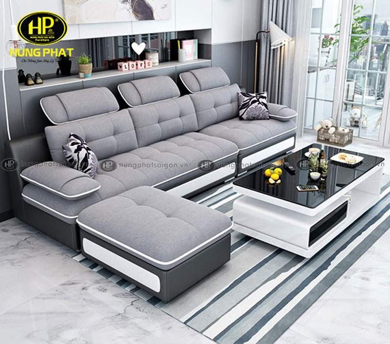 Lưu ý phong thủy: không bố trí sofa chắn ngang cửa chính