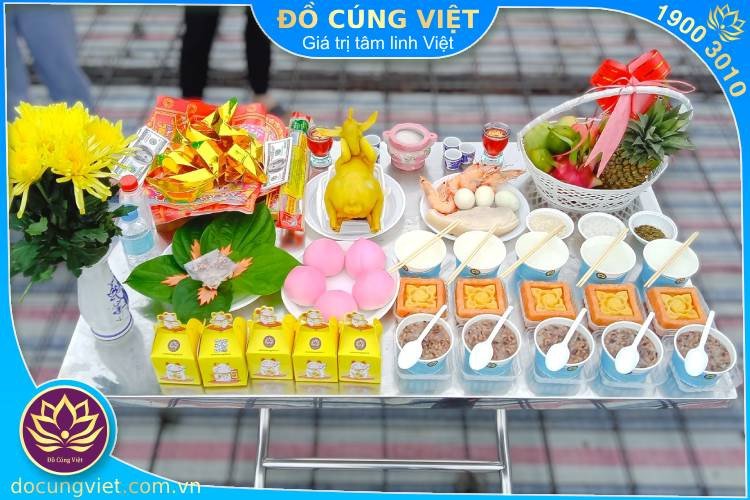 Mâm cúng cất nóc nhà thể hiện sự chu đáo của gia chủ