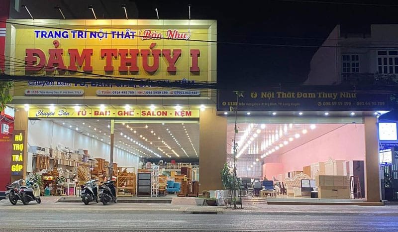 Mặt tiền cửa hàng nội thất Đảm Thúy tại An Giang
