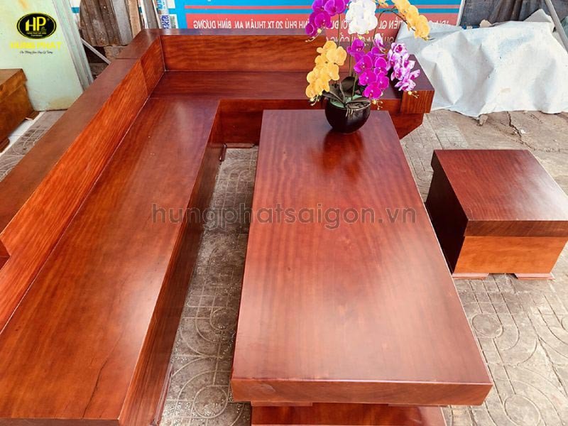Mẫu ghế sofa đơn gỗ cẩm hồng sang trọng
