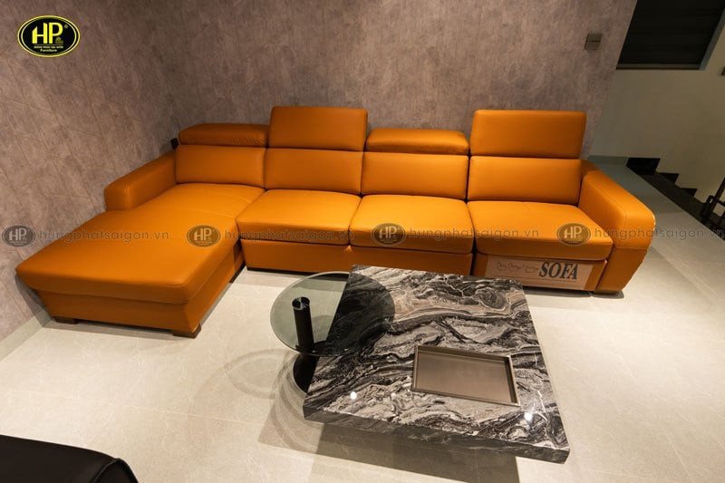 Mẫu ghế sofa góc L bọc da sang trọng, một lựa chọn nội thất phòng khách phổ biến