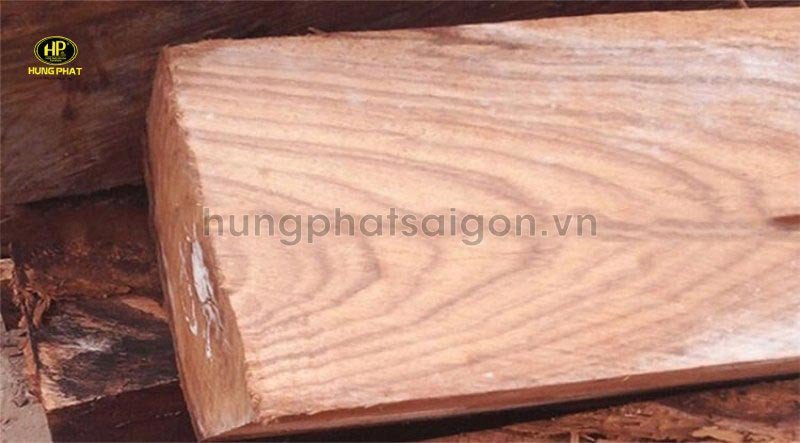 Màu sắc tự nhiên của gỗ hương vân