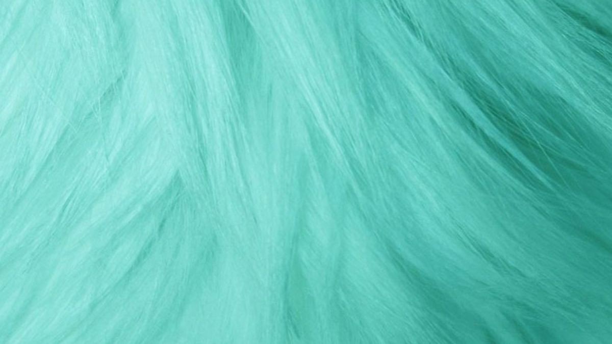 Màu xanh ngọc tươi mát, một trong những sắc màu phong thủy hợp với tuổi Mậu Thìn 1988.