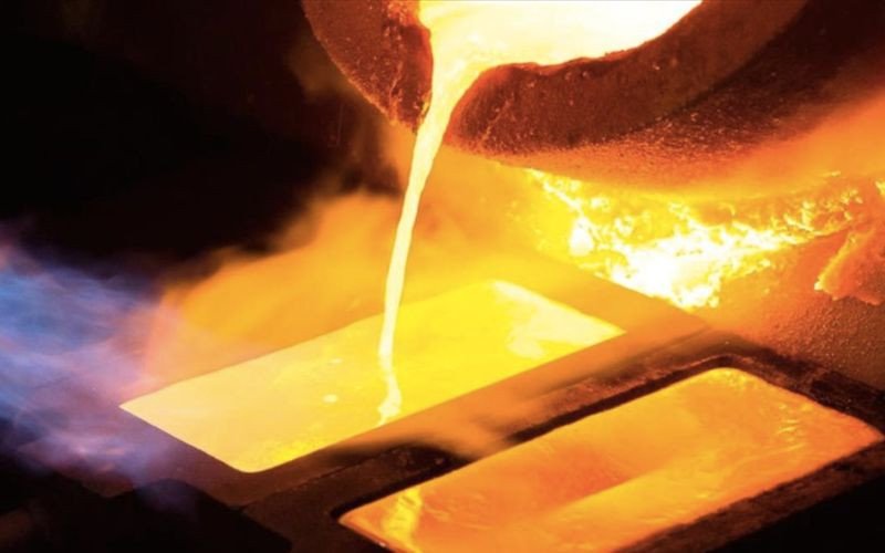 Mô tả nạp âm Bạch Lạp Kim, ý nghĩa của "Vàng trong nến" cho tuổi Tân Tỵ 2001