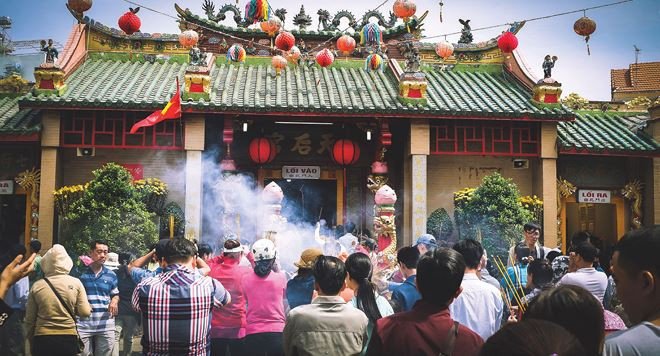 Người đang tìm hiểu về tử vi, không nhớ giờ sinh có xem tử vi được không và các phương pháp luận giải.