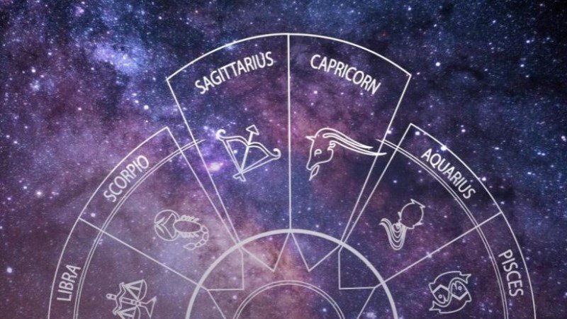 Người sinh 17/12 cung hoàng đạo gì hợp với các nghề đòi hỏi sự giao tiếp và khám phá