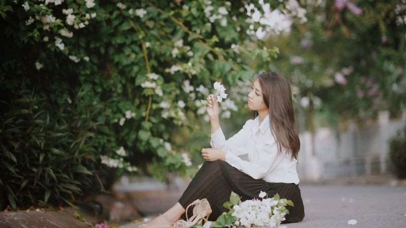 Người sinh ngày 20/2 cung hoàng đạo Song Ngư với tính cách mơ mộng và lãng mạn đặc trưng.