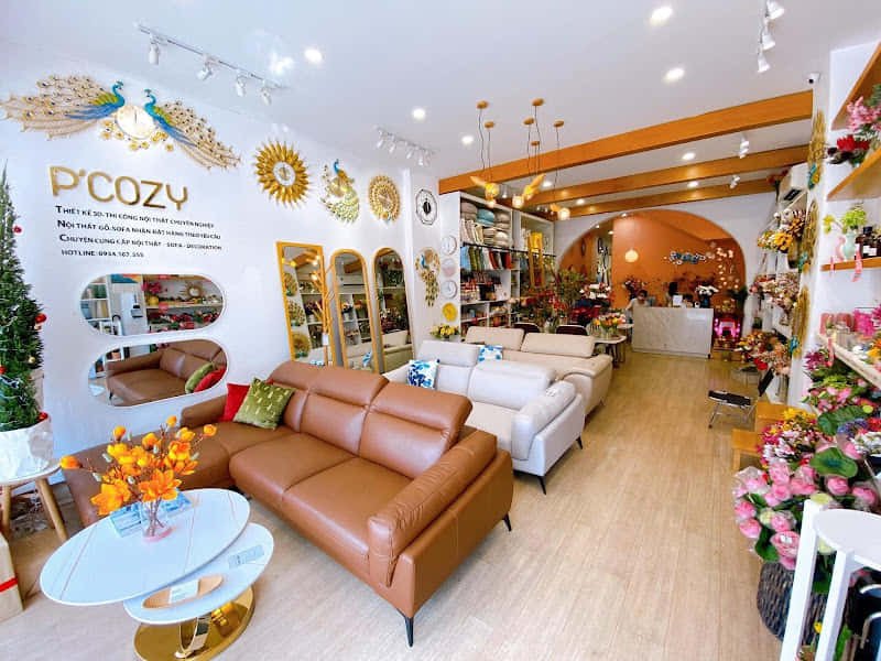 Nội thất phòng ngủ và phòng khách được sắp đặt trong showroom nội thất hiện đại