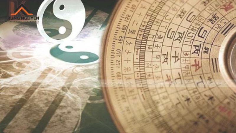 Phân tích các yếu tố phong thủy quan trọng như Tam Tai, Kim Lâu, Hoang ốc, khi xem ngày xây nhà theo tuổi.