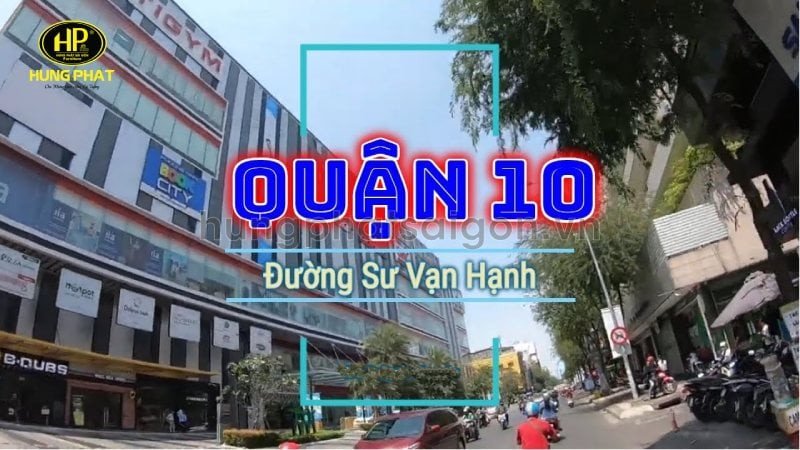 Phố Sư Vạn Hạnh sầm uất với nhiều cửa hàng bày bán đồ nội thất