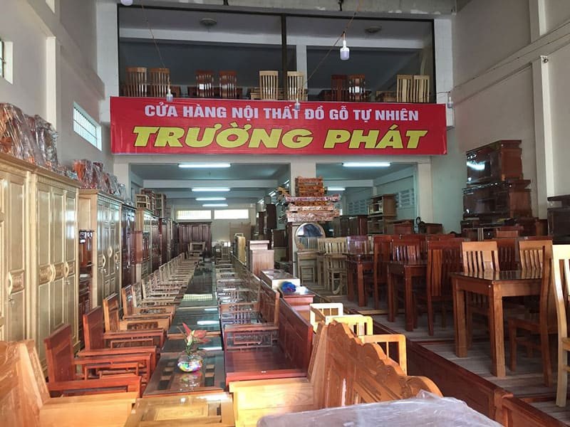 Sản phẩm nội thất gỗ tự nhiên tại cửa hàng Trường Phát An Giang