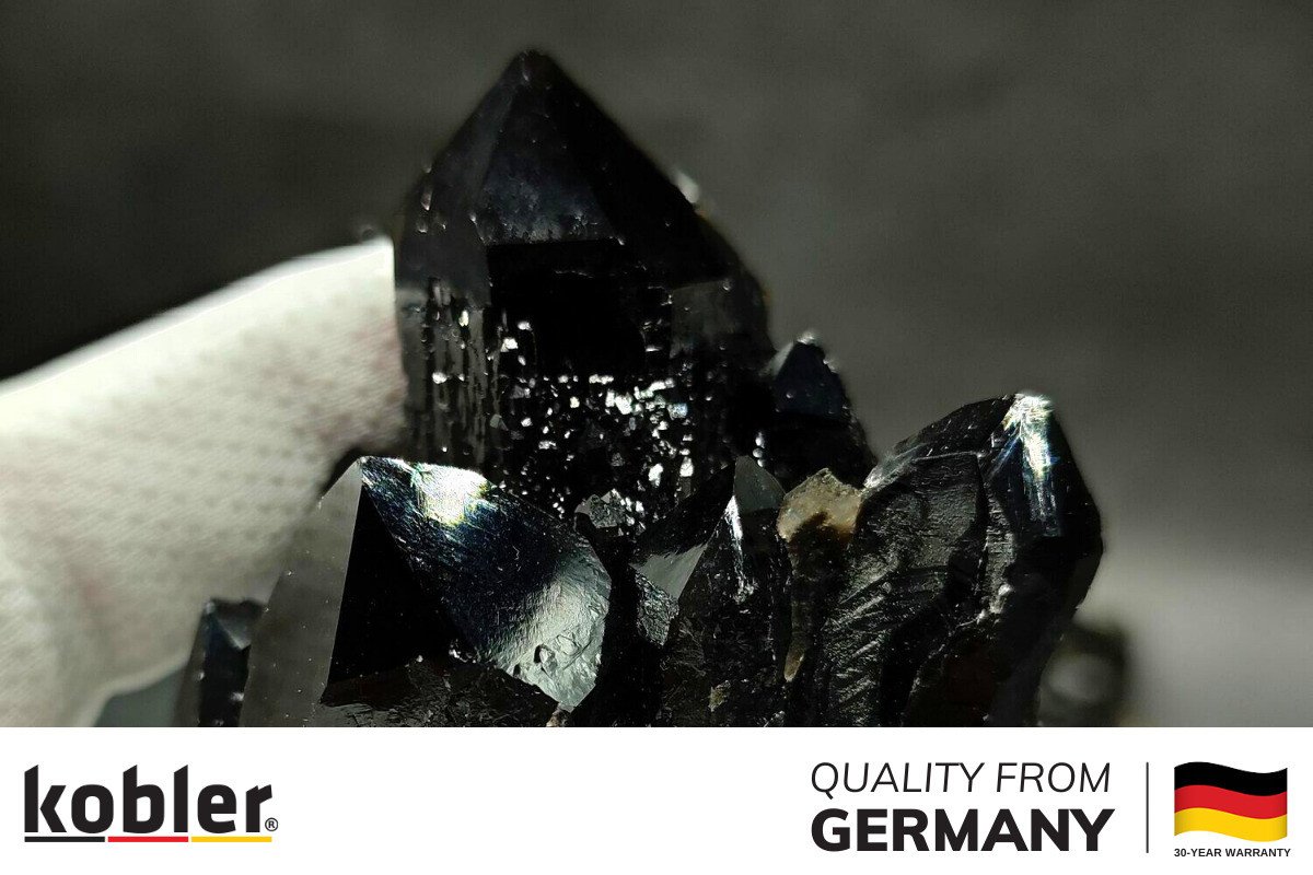 Tác dụng của đá thạch anh đen trong phong thủy, xua đuổi tà khí