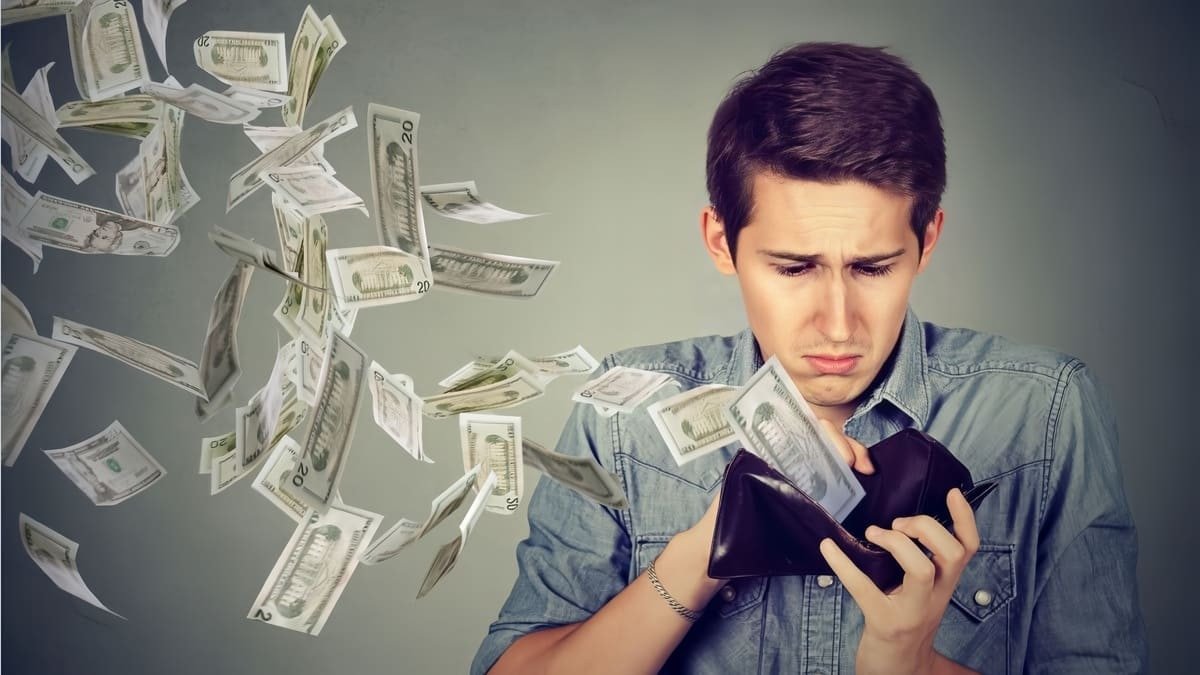 Tam tai người sinh năm 1993