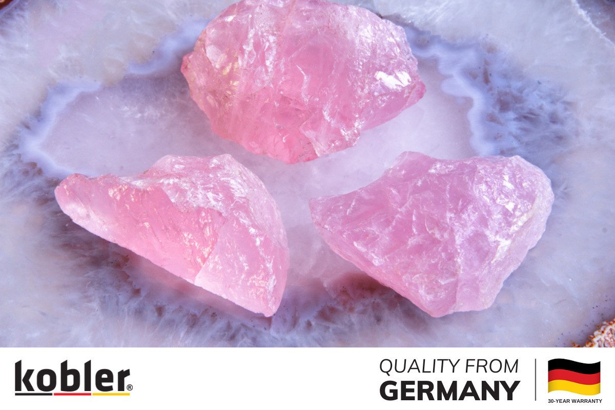 Thạch anh hồng thô và các yếu tố ảnh hưởng đến giá trị.