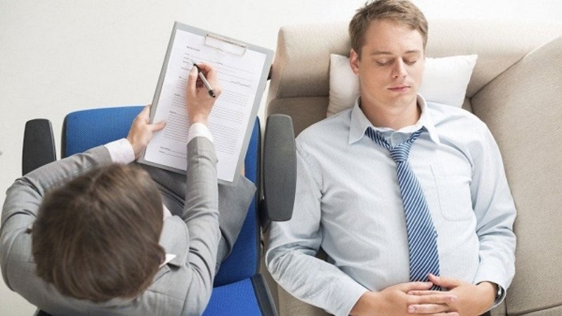 Tháng 11 cung hoàng đạo nào? Thiên Yết thích hợp làm bác sĩ tâm lý
