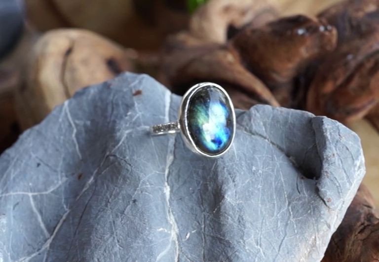 Thang đo độ cứng Mohs của đá Labradorite