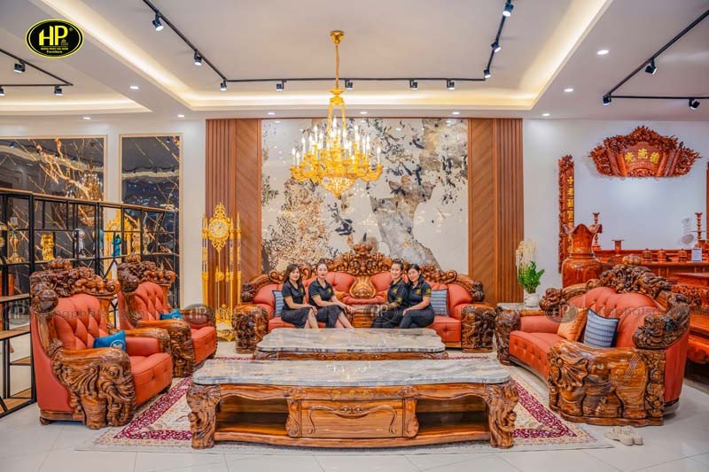 Tổng thể bộ bàn ghế sofa tân cổ điển bằng gỗ và da