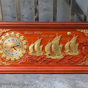 Tranh Đồng Hồ Thuận Buồm Xuôi Gió Gỗ Hương Đỏ Ngang 108cm