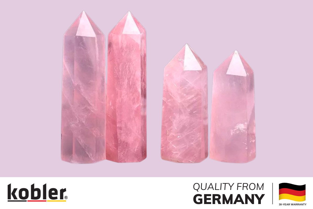 Trụ đá thạch anh hồng vật phẩm phong thủy mang lại sinh khí tốt.