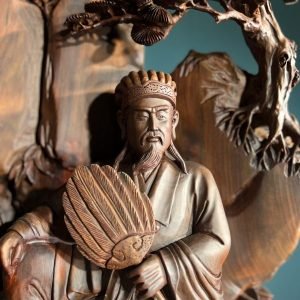 Tượng-Khổng-Minh-Tiên-Sinh-Gỗ-Trắc-Dổ-Den-Cao-76cm-7-scaled