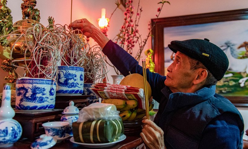 Văn khấn cúng ông Công ông Táo được in trên giấy
