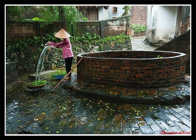 Văn khấn cúng tạ giếng truyền thống được in hoặc viết tay, dùng trong nghi thức cúng tạ để cầu bình an