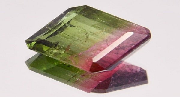 vòng tourmaline hợp mệnh gì 2